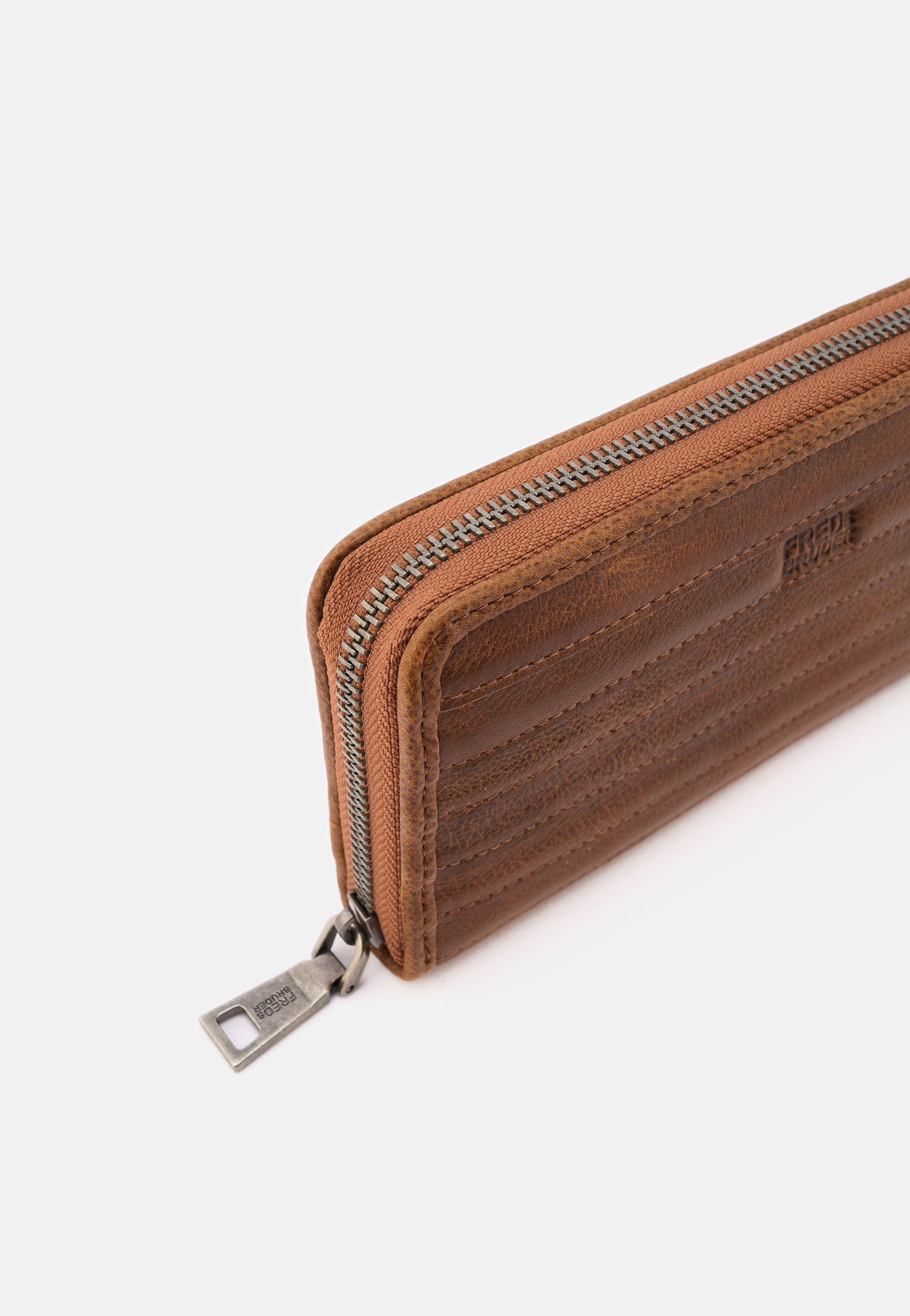 Wallet Gürteltier Big Total Desert Brown