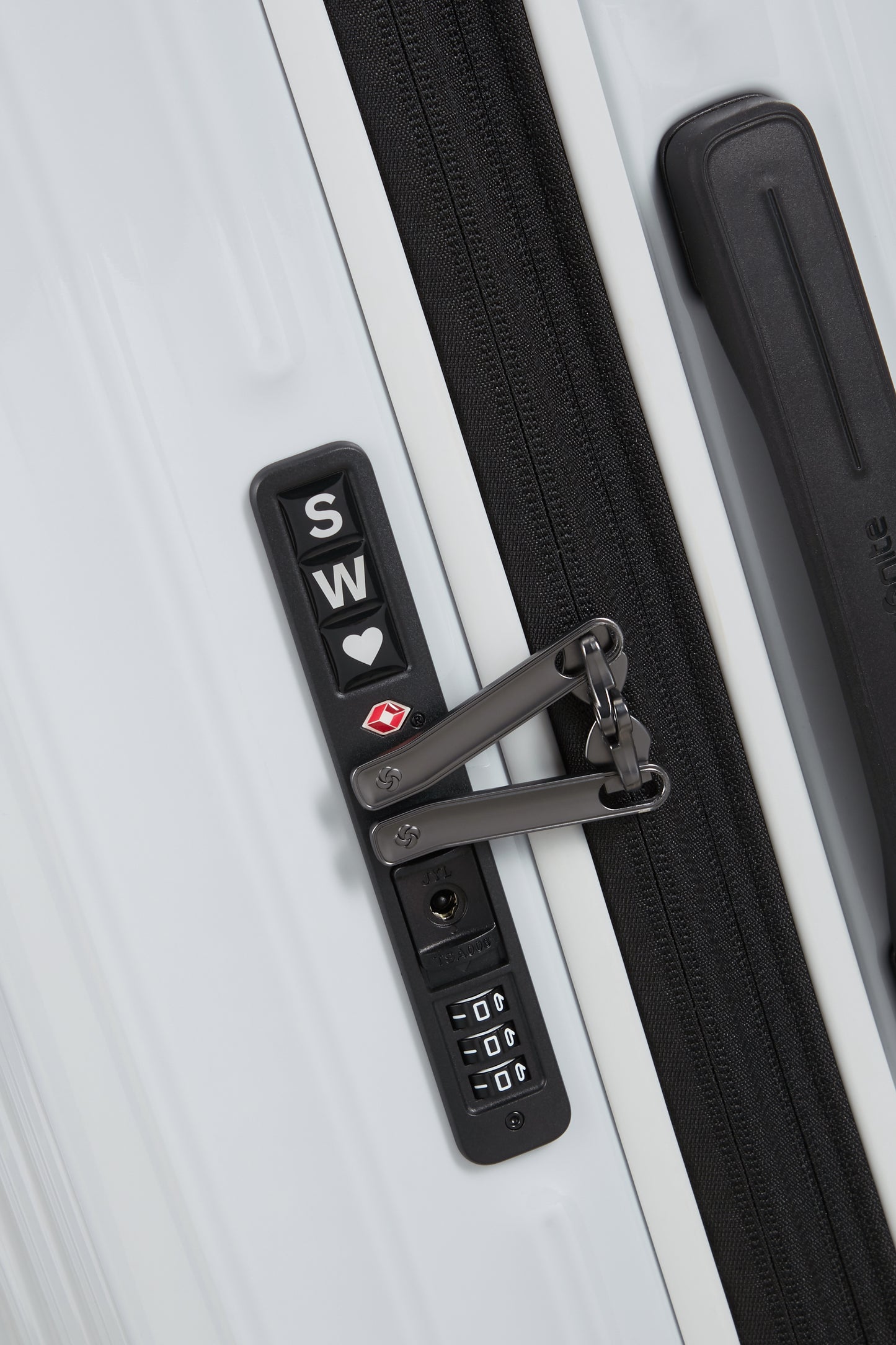 2Wander Metallic Stone