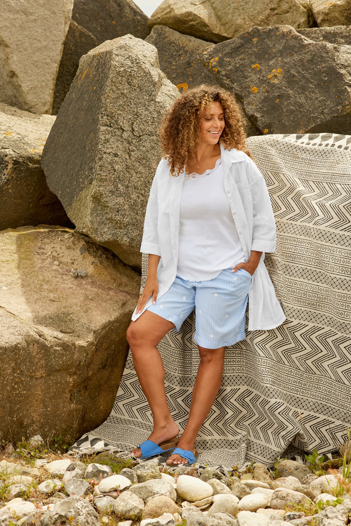 Gera 749-Shorts Blue bell