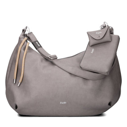 Lola Grey