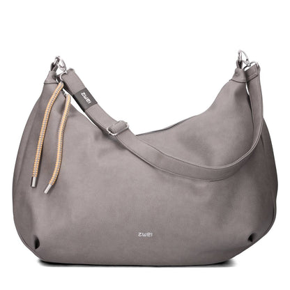 Lola Grey
