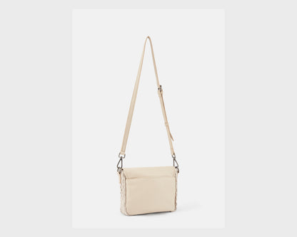 Natural Flow Crossbag With Flap oat milk